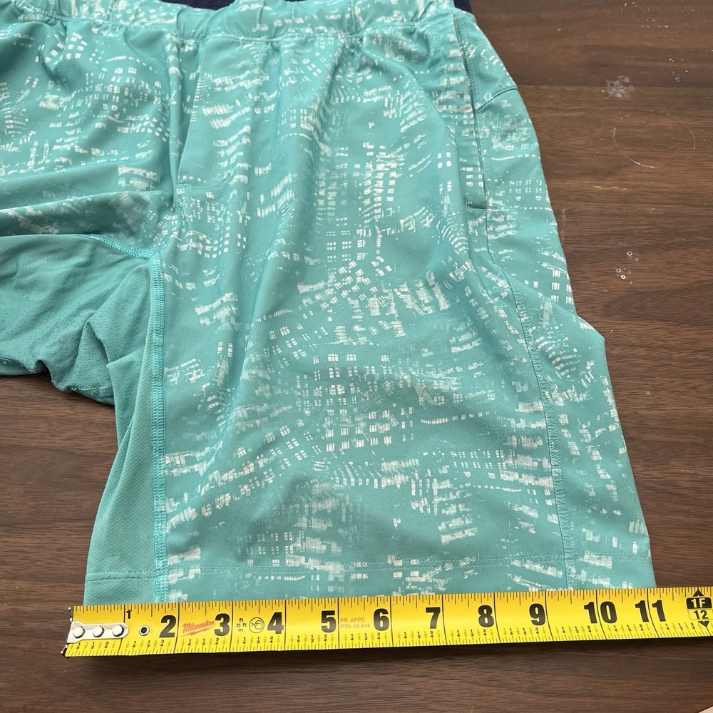 LULULEMON Mens Shorts Large Teal Green License To Train 9" Linerless New Style - Picture 11 of 11